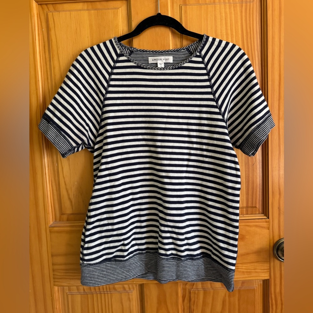 Amour Vert 100% Organic Cotton Navy and White Striped Top Size Small
